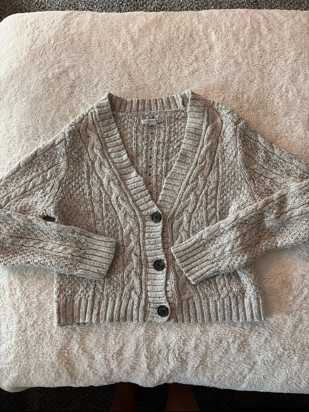 american eagle cardigan sweater